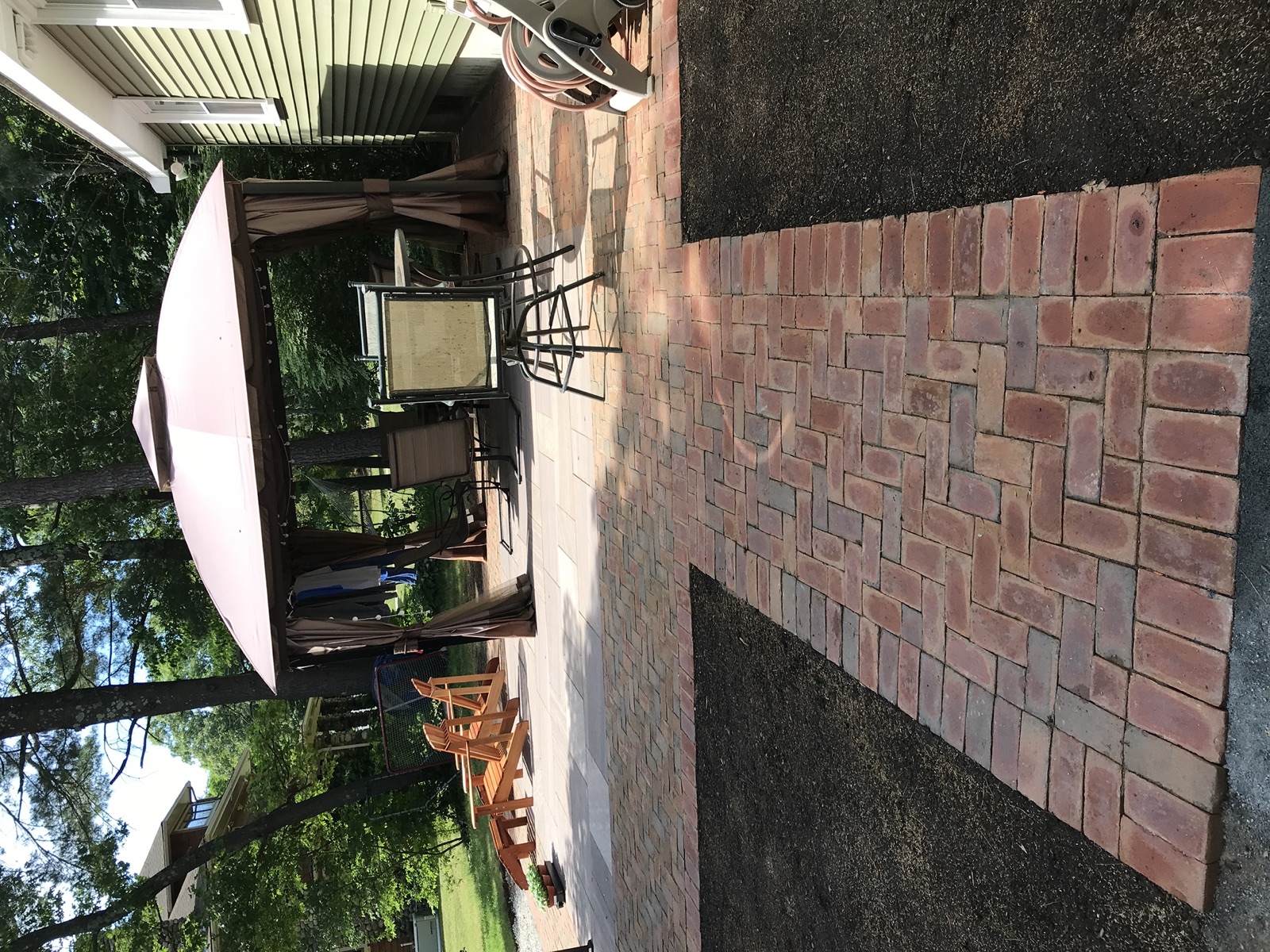 CDK Masonry Walkway leading to the patio